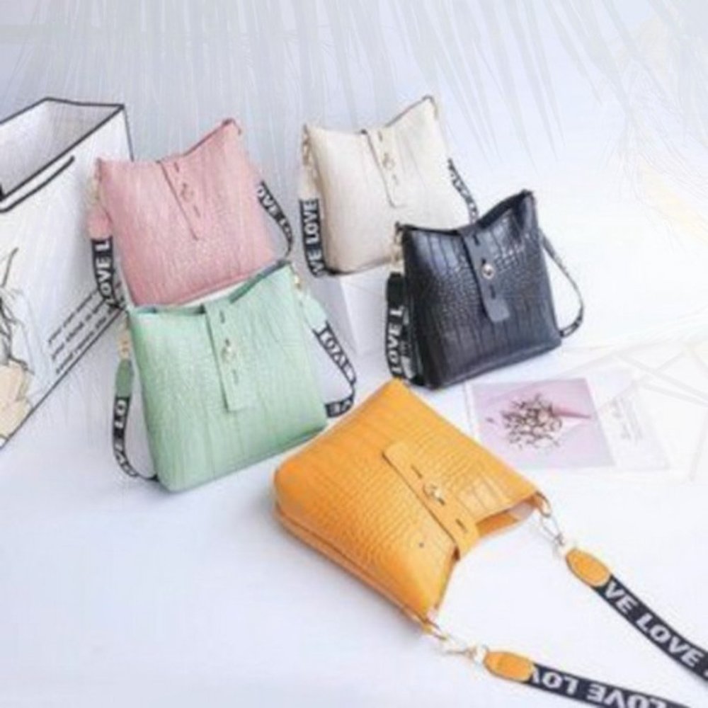 New bucket bag White Beige 239 - Picture 2 of 2